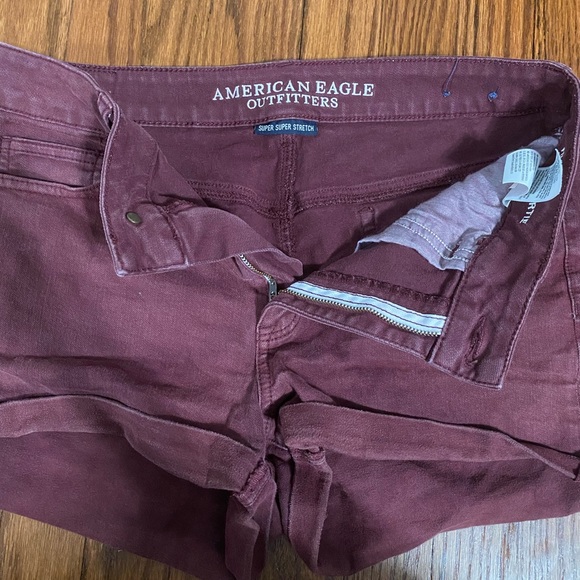 AE high rise denim shorts - Picture 2 of 4